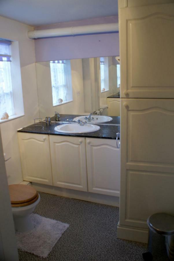 Lupine Cottage Whitby Buitenkant foto